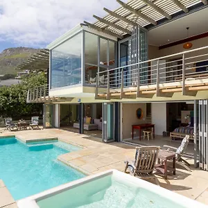 https://villa-misty-cliffs.hotels-capetown.com